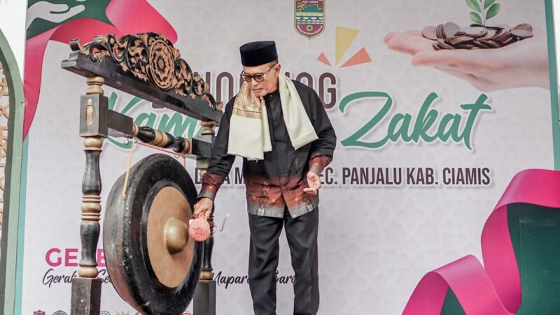 Bupati Ciamis meresmikan Kampung Zakat di Desa Maparah, Kecamatan Panjalu, Ciamis.